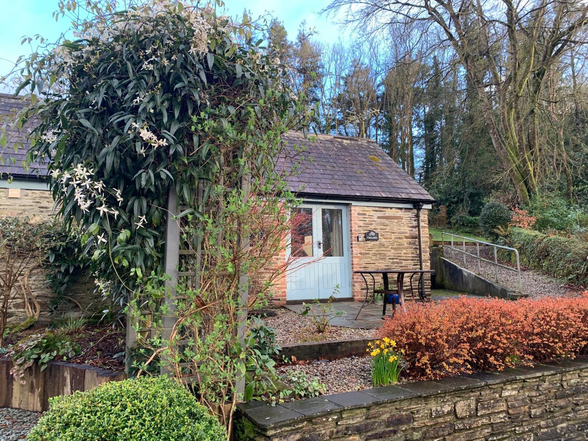 Maristow Cottages, Overlook Tamar Valley Dartmoor พลีมัธ ภายนอก รูปภาพ